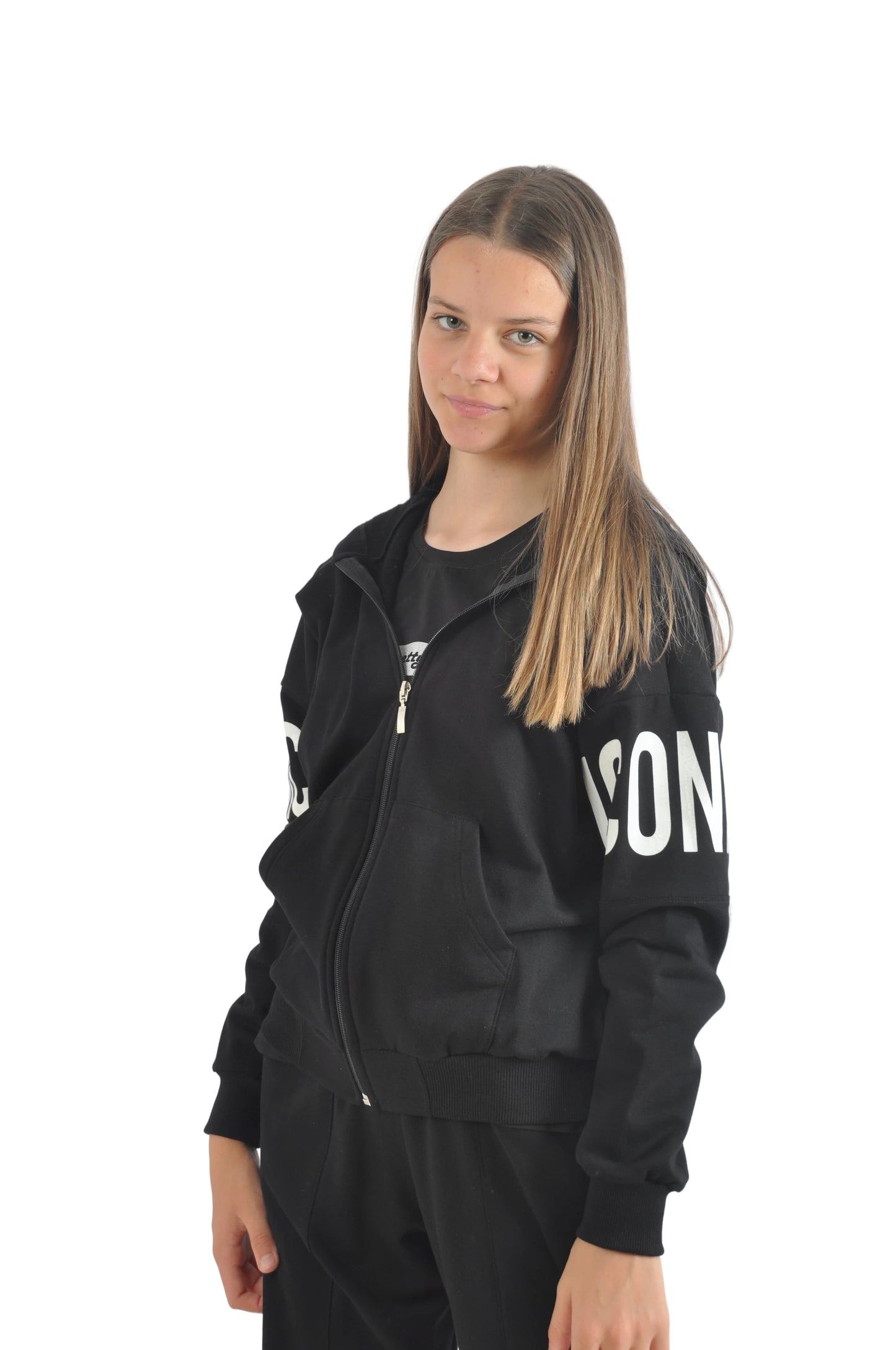 JAKNA IKONIC 2-16