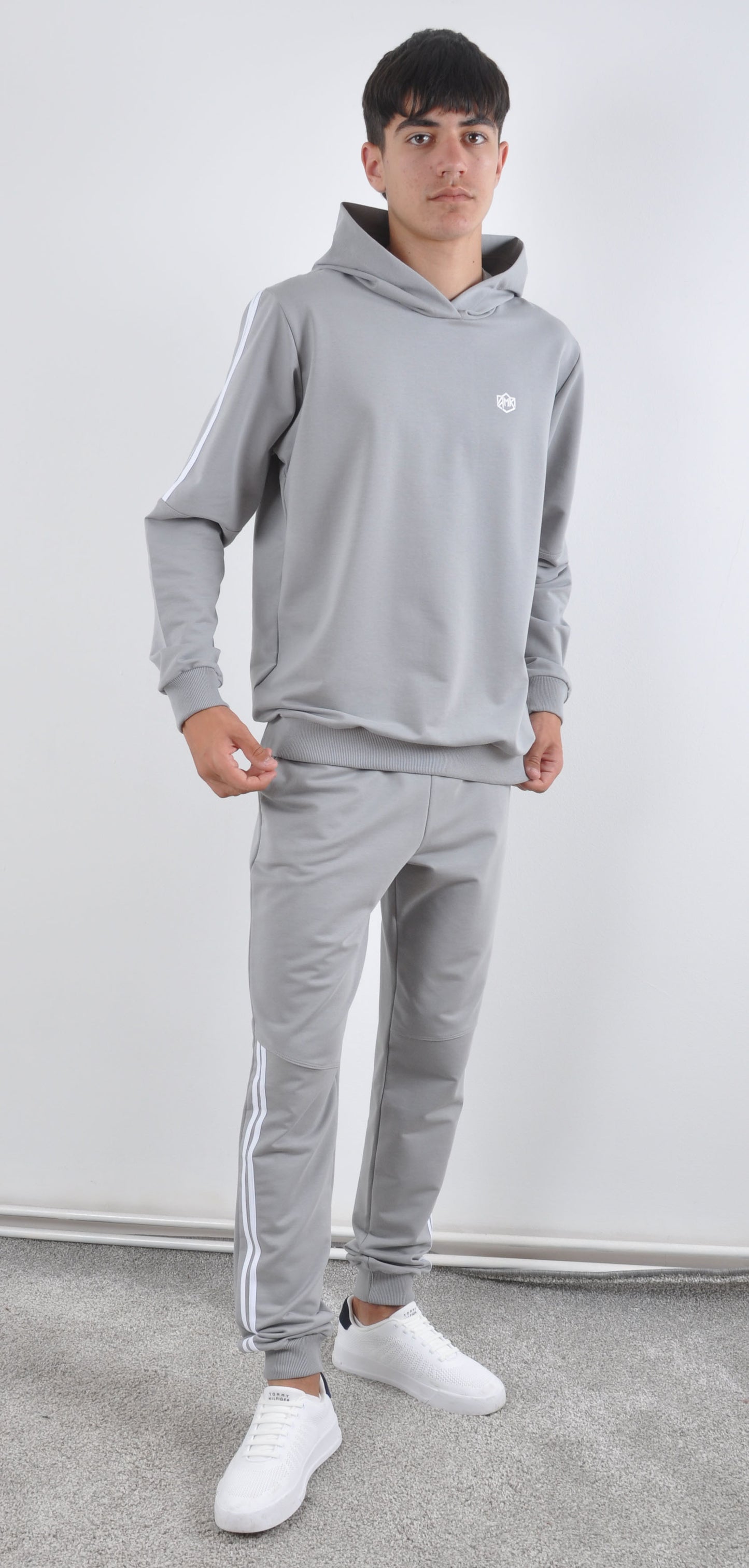 DUKS AMK  2-16