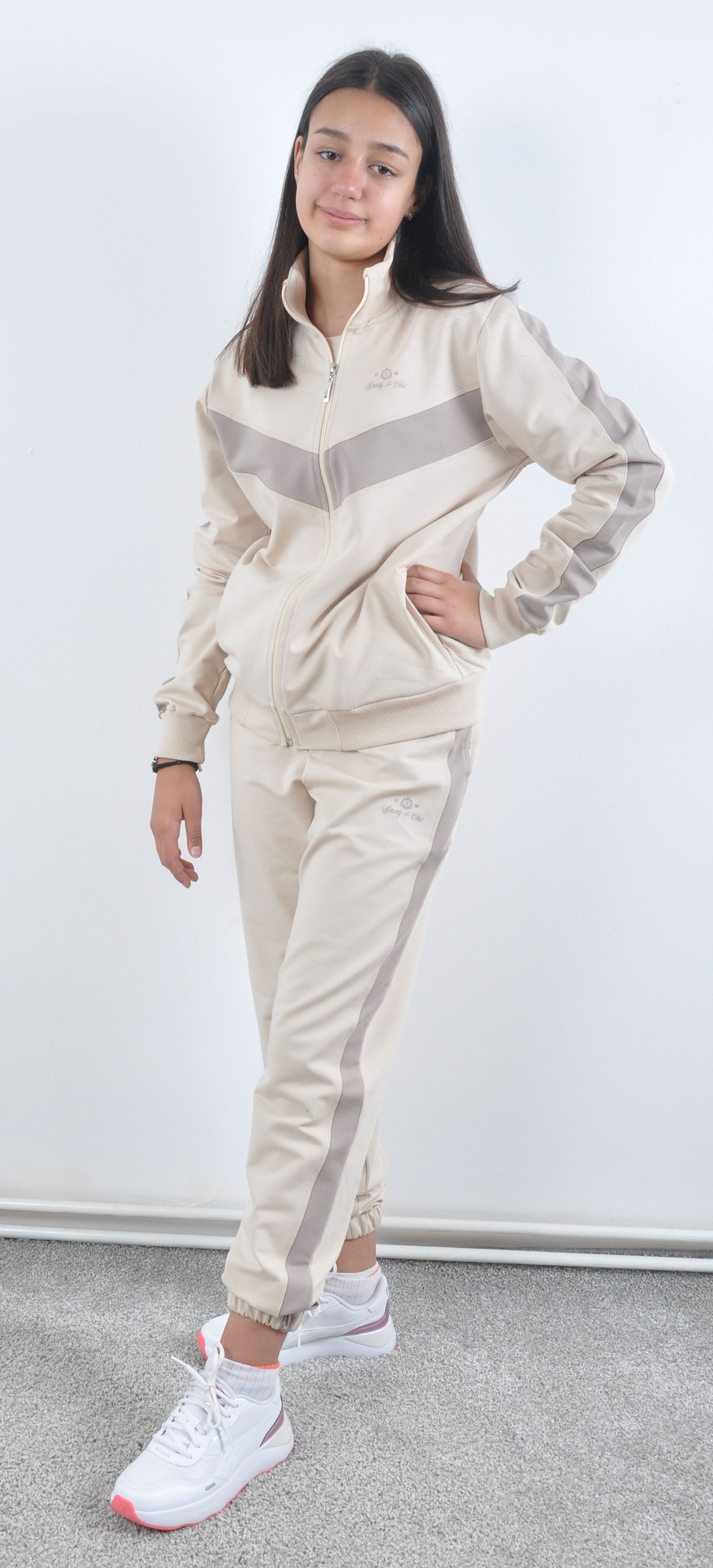 JAKNA CHIC 2-16