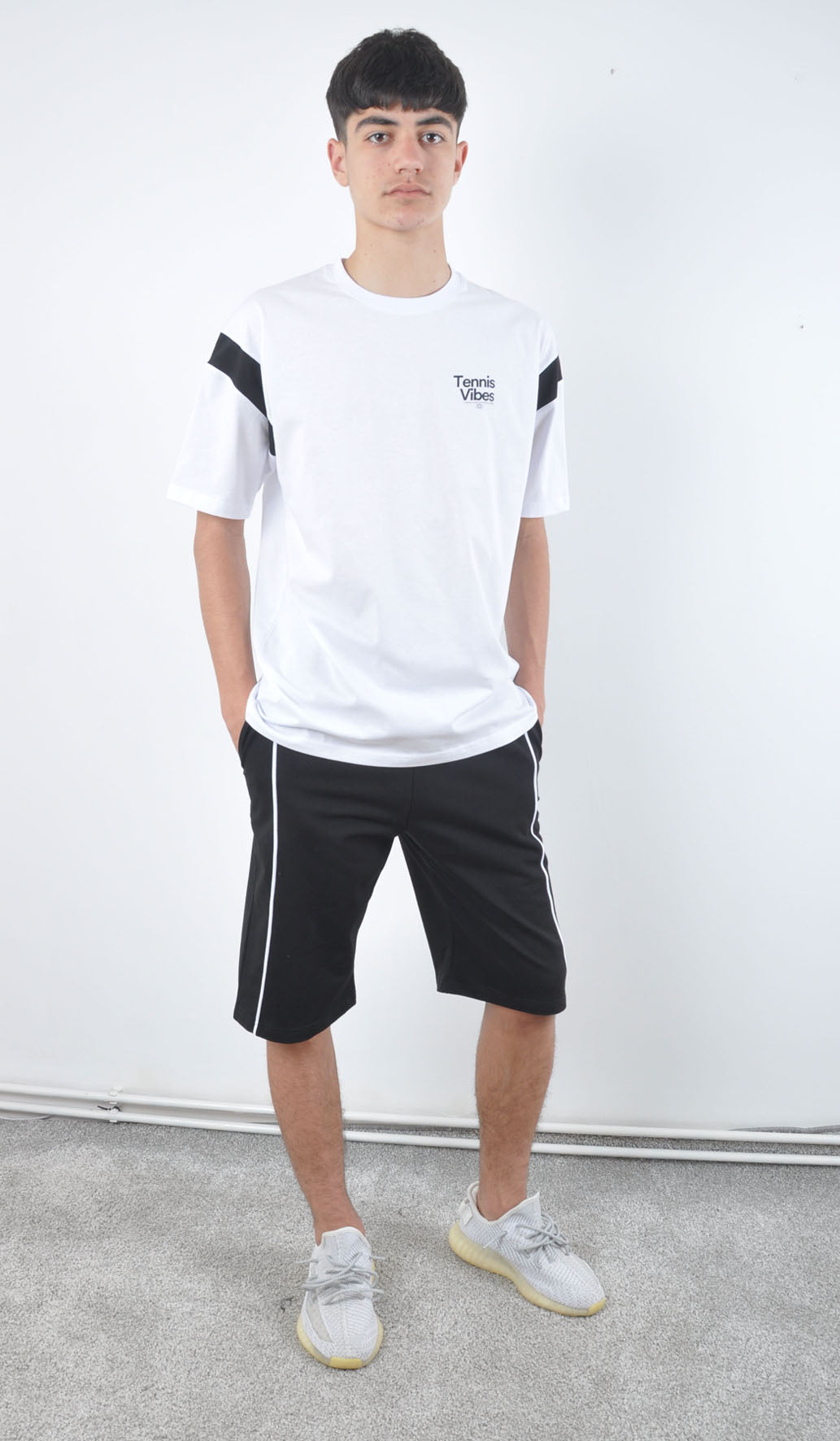 MAJICA TENIS VIBES 2-16