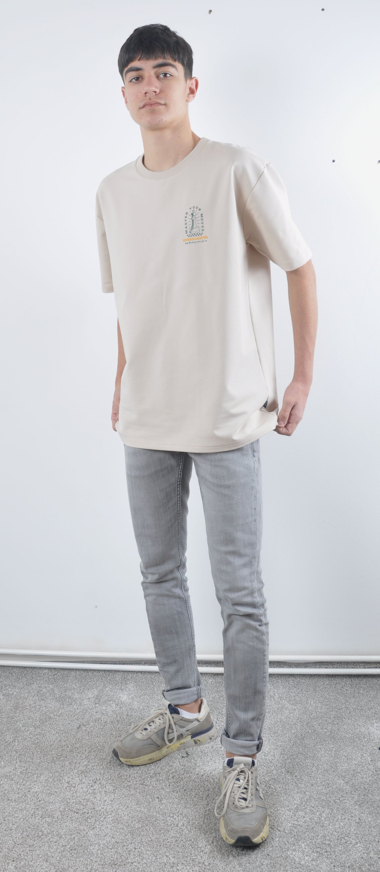 MAJICA OVERSIZE CHESS  (OD DUKS MATERIJALA) XS-S-M-L