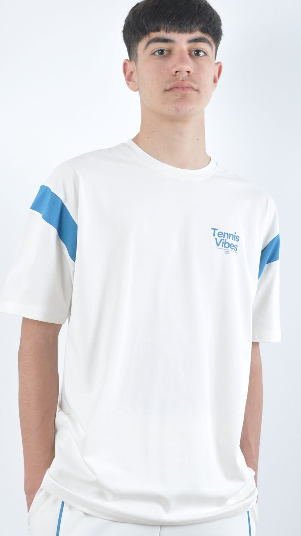 MAJICA TENIS VIBES 2-16